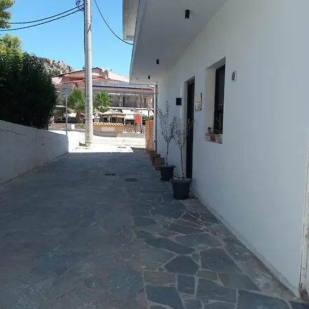Psili Ammos Loft In