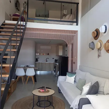 Psili Ammos Loft In *