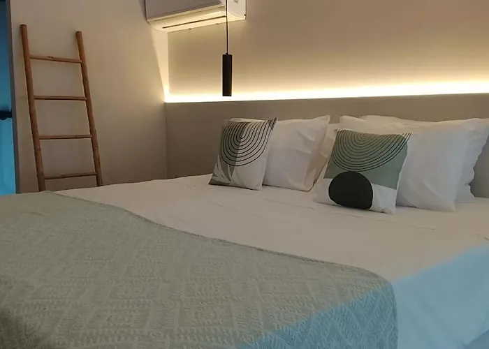 Psili Ammos Loft In
